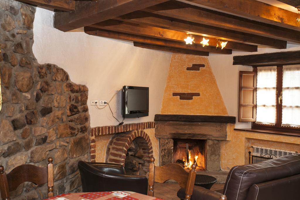 Гостевой дом El Cabanon De Пимианго Номер фото